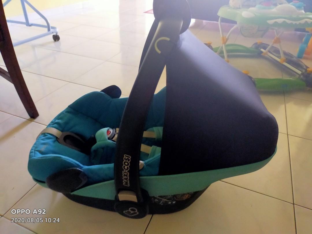 maxi cosi pebble airplane