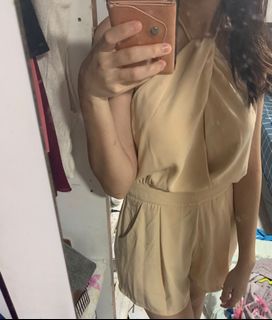 (Category: ) located in . Submitted by stephanieangx (Listing ID 1026236544, Image 1). Description: .