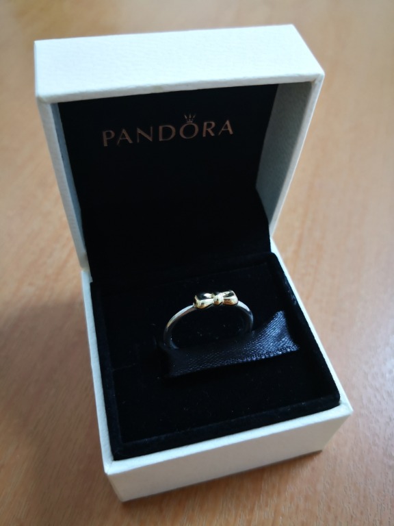 Pandora TT Petite Bow Ring