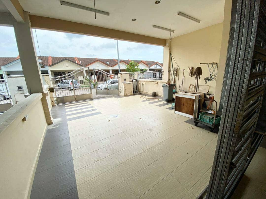 Price Drop Single Storey Terrace House Jalan Penyiaran Taman Universiti Property For Sale On Carousell
