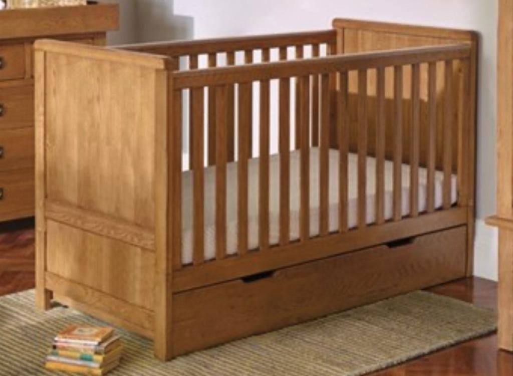 Solid best sale oak cot