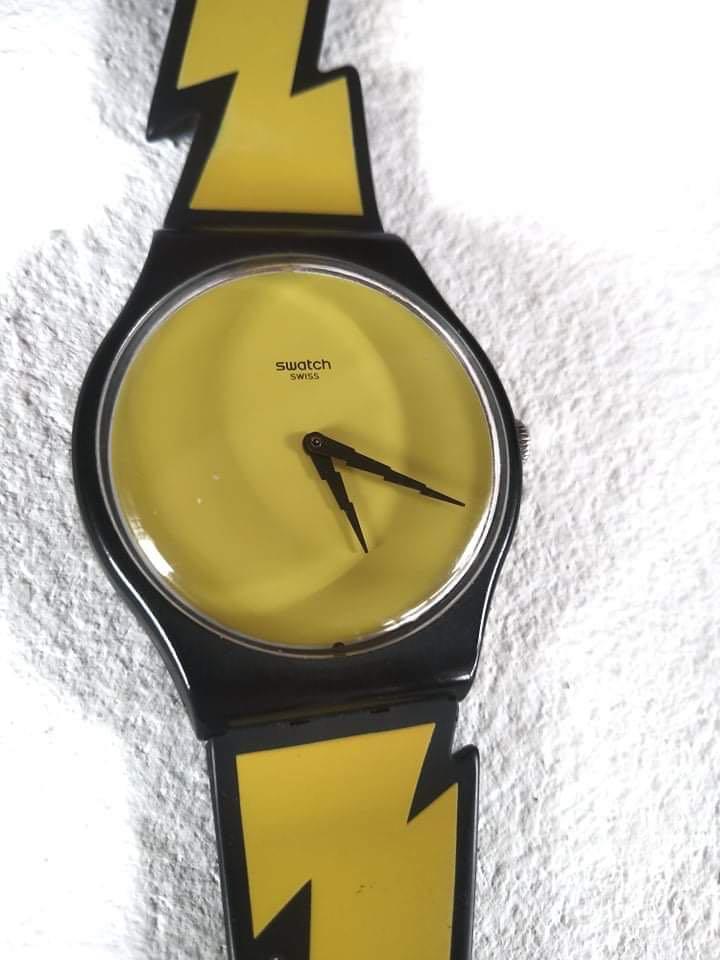 Swatch jeremy scott lightning flash 2025 watch
