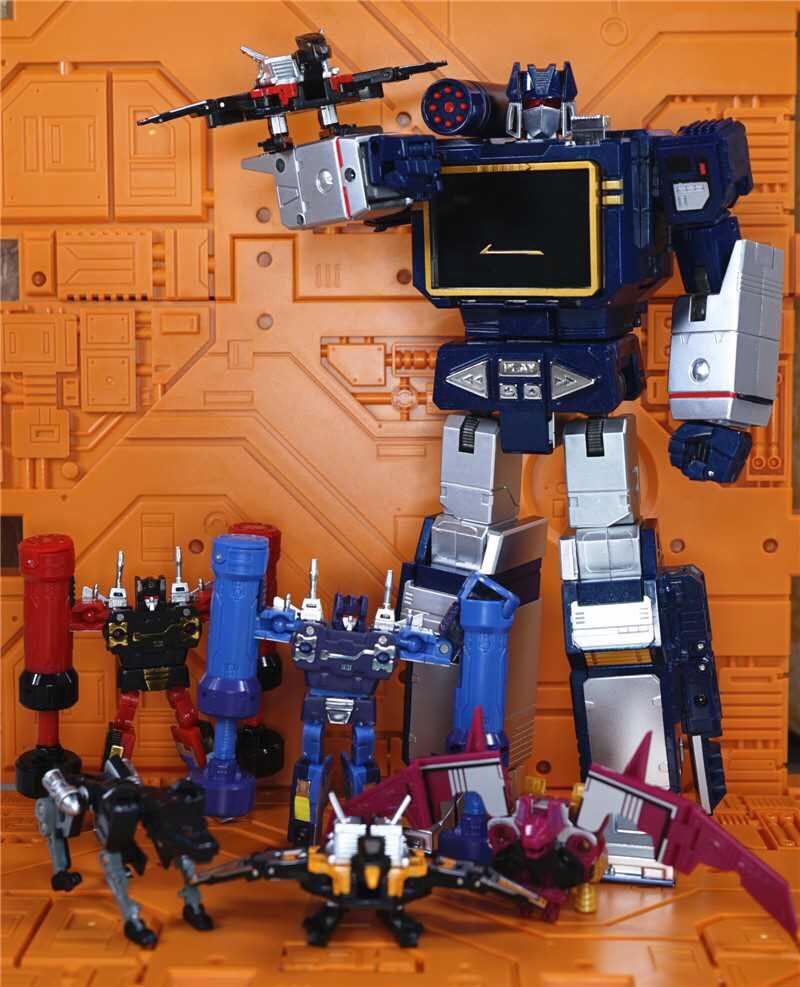 Transformers Toy House Factory THF THF01 THF01 Sonic Wave & The Tape