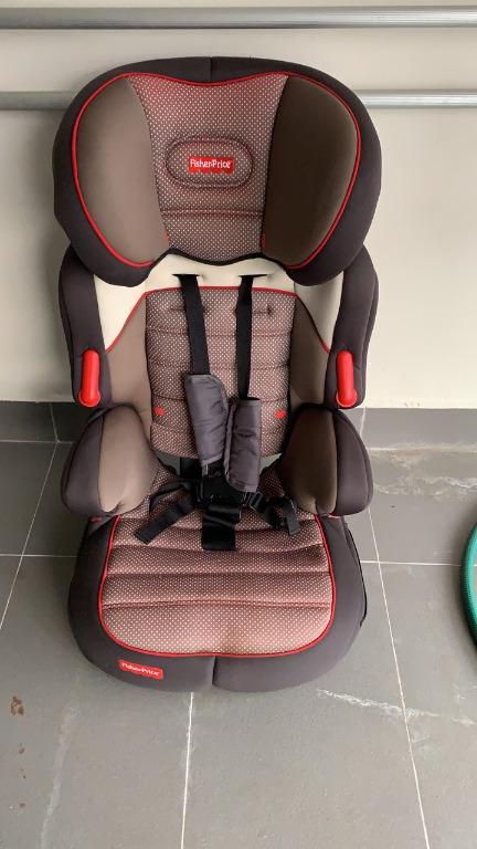 Universal baby car seat by Fisher Price