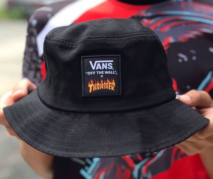 Vans Bucket Hat, Men's Fashion, Watches & Accessories, Cap & Hats on