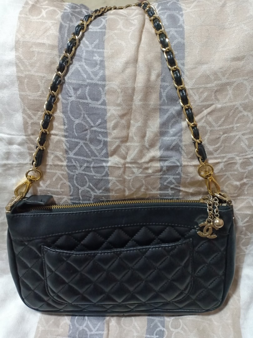 Vintage Chanel kilikili bag, Women's Fashion, Bags & Wallets, Cross ...