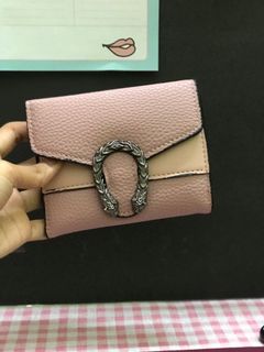 (Category: ) located in . Submitted by aypremiumpreloved (Listing ID 1026274369, Image 1). Description: .