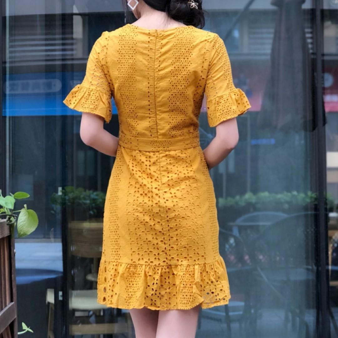 BN Yellow Mustard eyelet dress Women s Fashion Tops Sleeveless