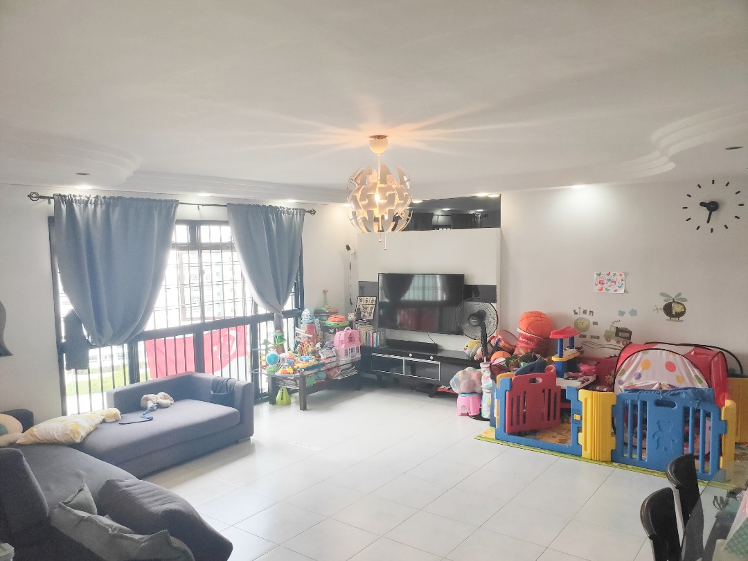 (Category: ) located in . Submitted by bryantian (Listing ID 1026297863, Image 1). Description: .