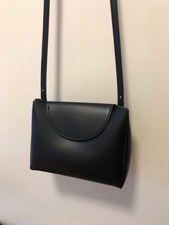 （分類：）位於 。 由 srl11 提交（商品編號 1026414315，圖片 1）。簡介： 。