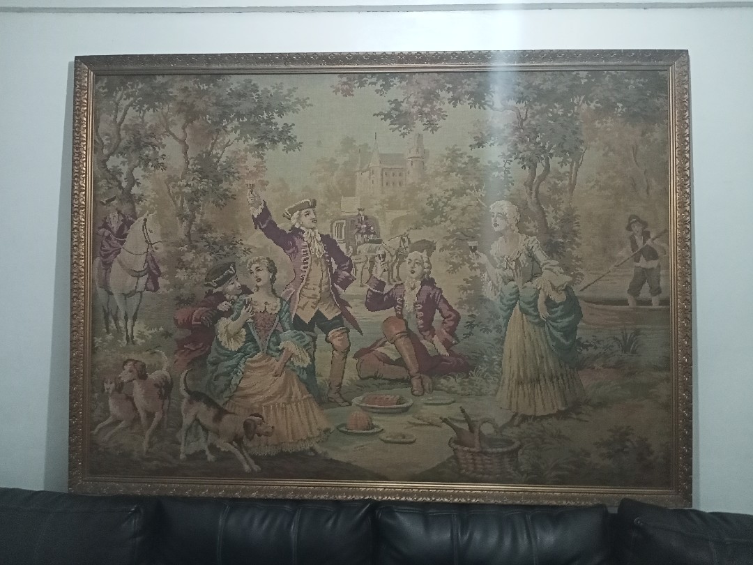ANTIQUE FRENCH TAPESTRY IN FRAME