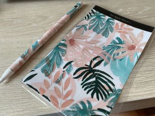 （分類：）位於 。 由 claricehkh 提交（商品編號 1026309829，圖片 1）。簡介： 。