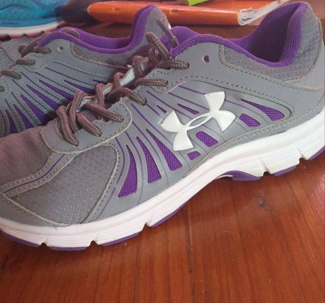 size 7 under armour shoes