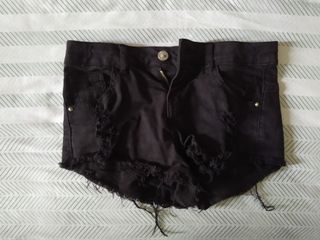 (Category: ) located in . Submitted by avashannen (Listing ID 1015108756, Image 1). Description: .