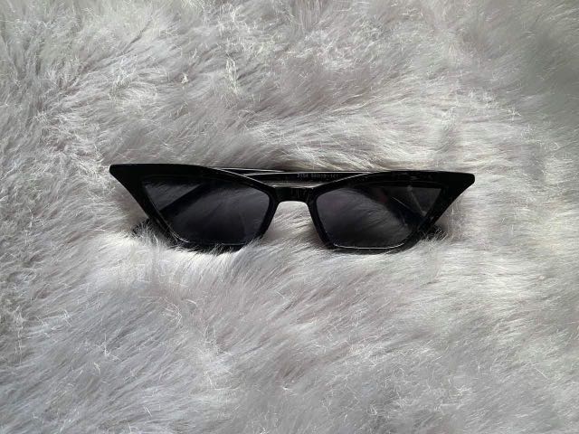 black sunnies