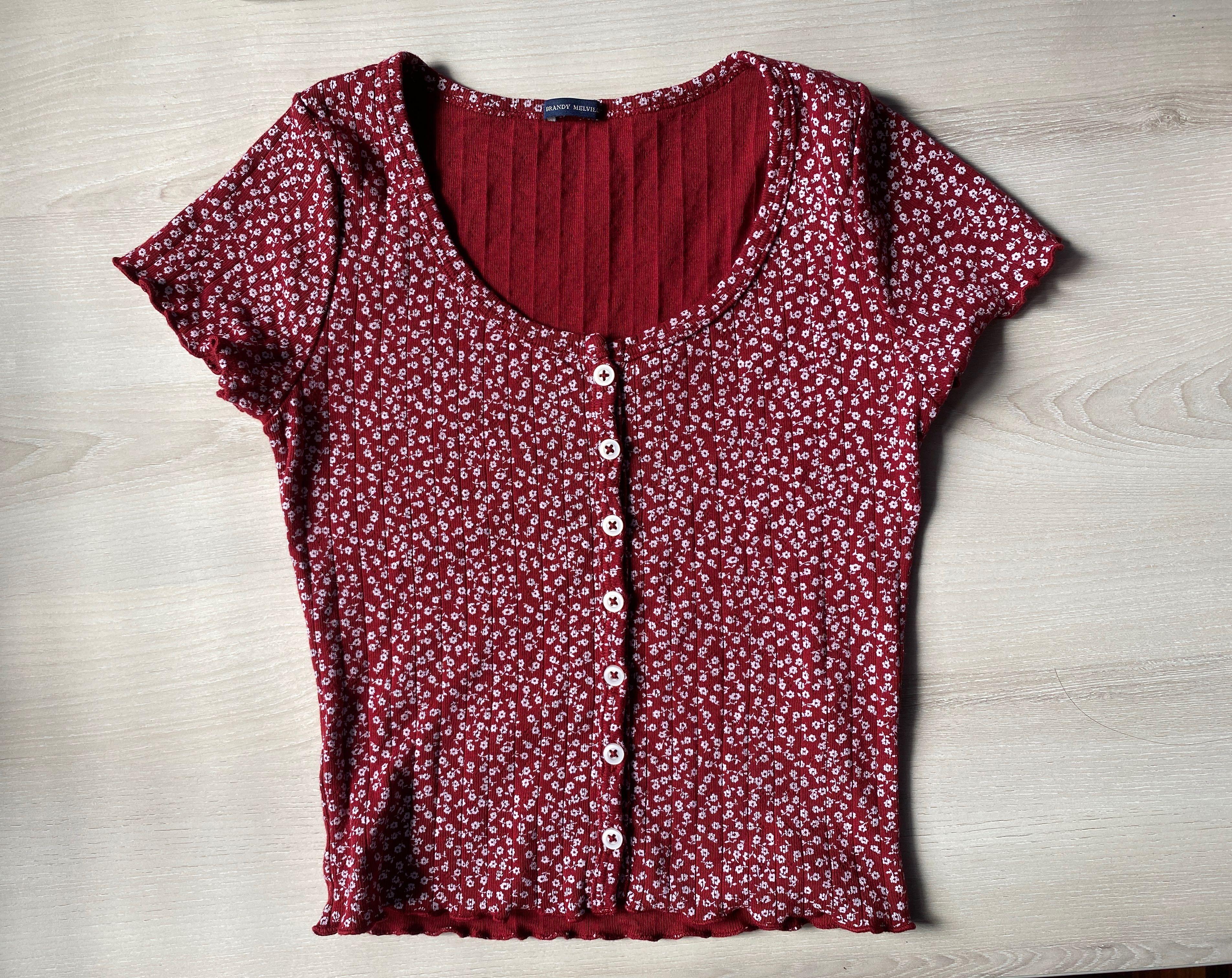Bnwot Brandy Melville Red Floral Ruffle Zelly Top Women S Fashion Tops Sleeveless On Carousell