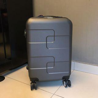 saiz luggage masuk cabin