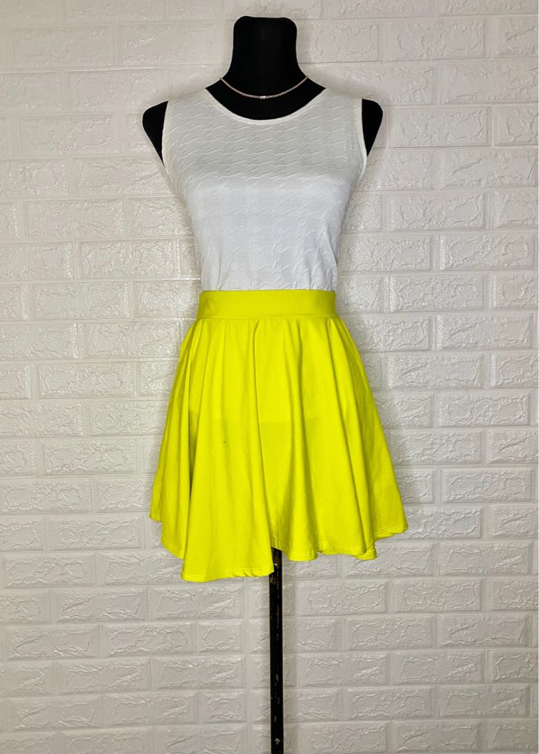 Yellow skater skirt Clearance