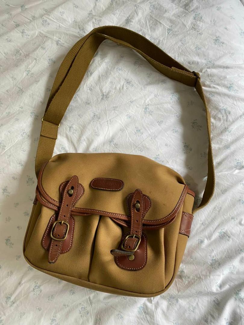 Camera bag (Category: Sling Bags) located in Manila. Submitted by rouge_and_orange (Listing ID 1026292284, Image 1). Description: excellent condition bought in London small size.