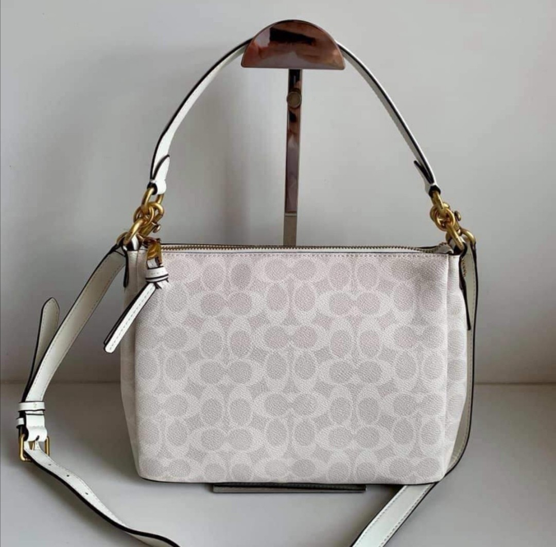 Coach Shay Crossbody in Signature, Women's Fashion, Bags & Wallets