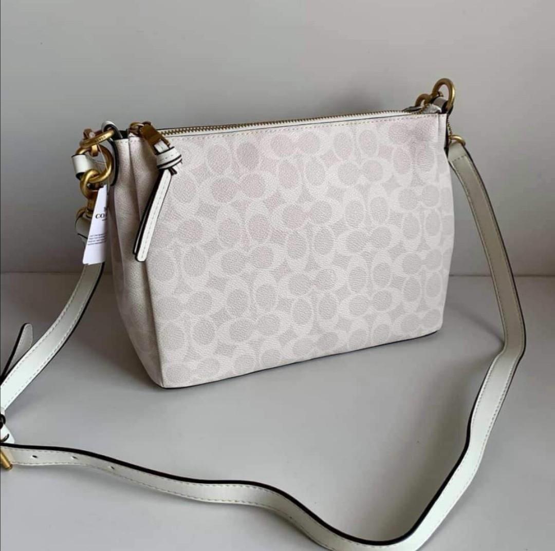 Coach Shay Crossbody in Signature, Women's Fashion, Bags & Wallets