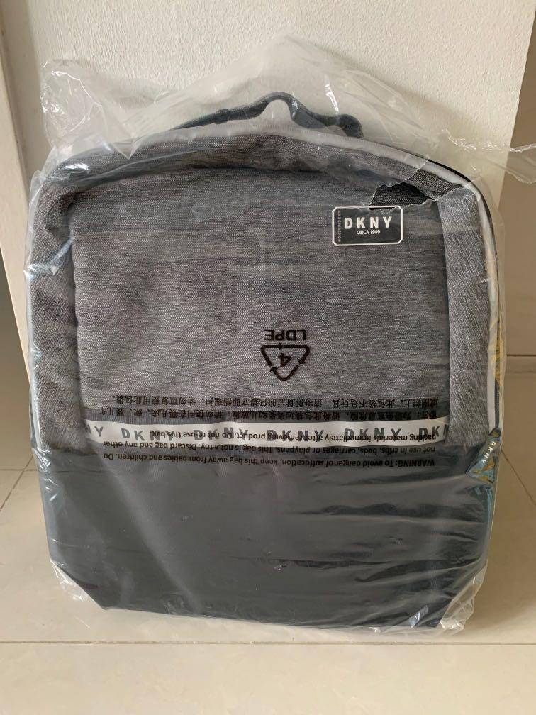 Dkny hotsell 068b backpack