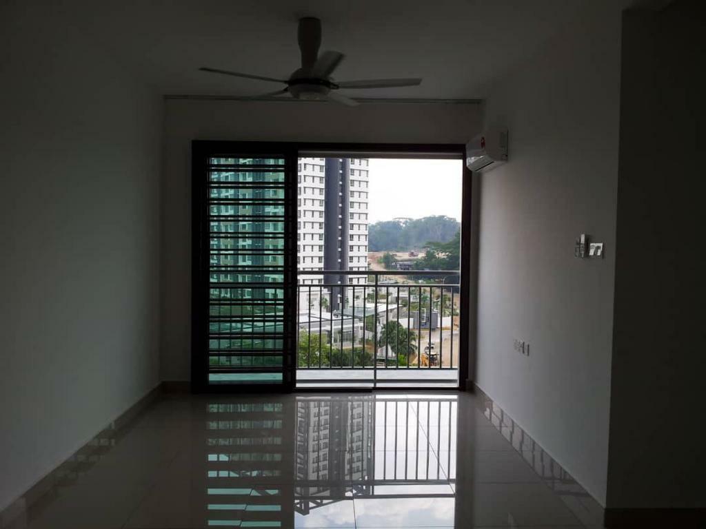 Dtasek Apartment Taman Tasek Johor Bahru 10mins Ciq Low Depo Property Rentals On Carousell