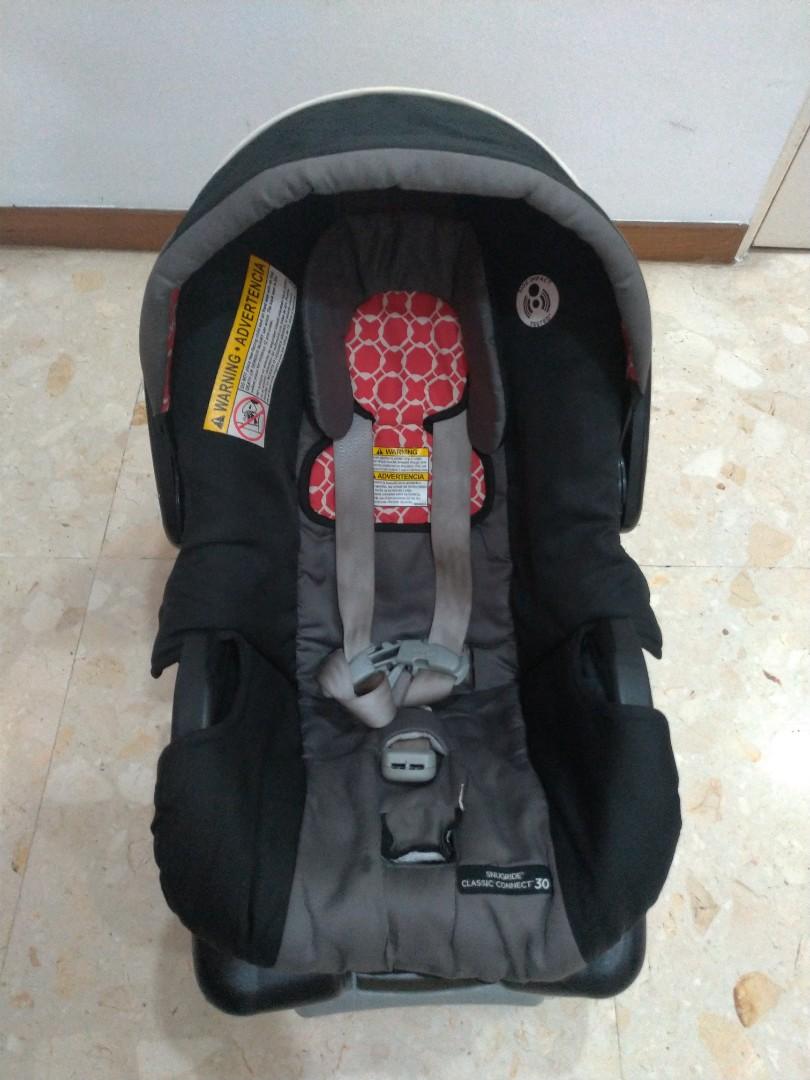 graco snugride classic connect 30 base