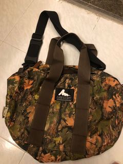 （分類：）位於 。 由 akskyle 提交（商品編號 1026498106，圖片 1）。簡介： 。