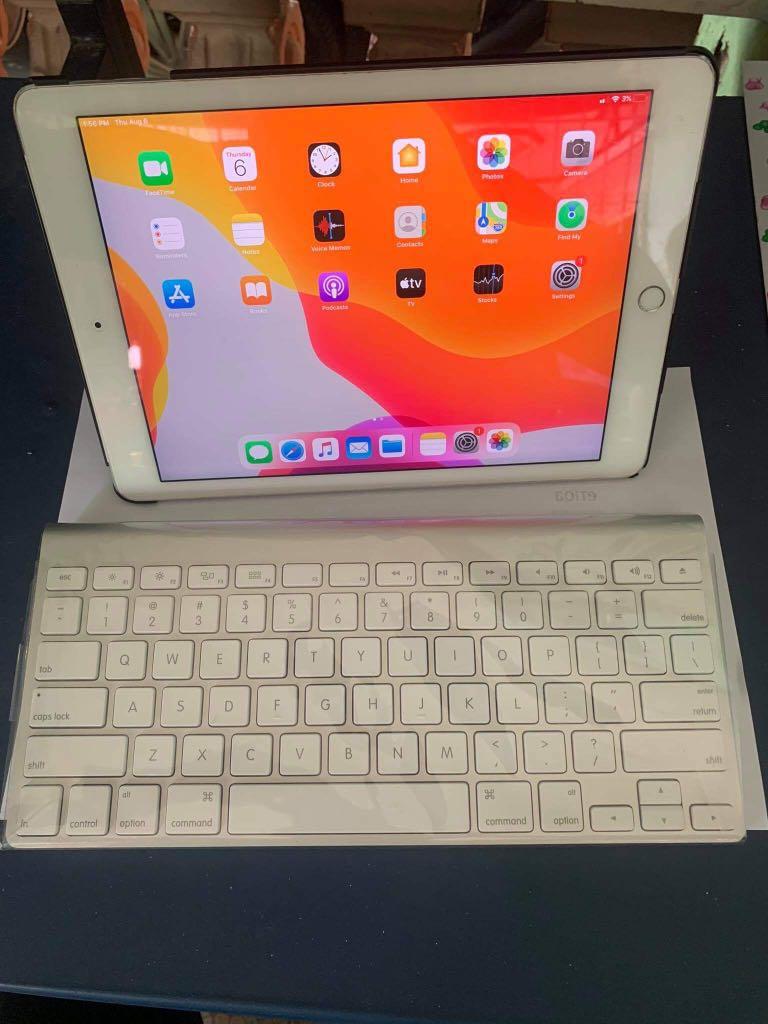 IPAD AIR 2 W/ KEYBOARD (Category: iPad) located in Malolos. Submitted by noemifaithareyes (Listing ID 1026349604, Image 1). Description: FOR SALE!! Pre-loved IPad Air 2 Wifi + Cellular (128Gb) Color: Silver Currently on OS 13.4.1 comes with unused Apple magic wireless keyboard original Apple charger and screen protector! 😉 PM for other deets!!!.