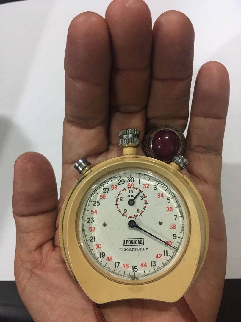 Leonidas Trackmaster Stopwatch Hobbies Toys Memorabilia Collectibles Vintage Collectibles on Carousell