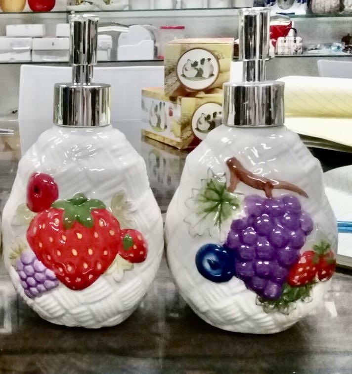 Liquid Soap Dispensers (Fruits) (Category: Soil & Fertilisers) located in Quezon City. Submitted by thequaintshop (Listing ID 1026348944, Image 1). Description: New Designs .