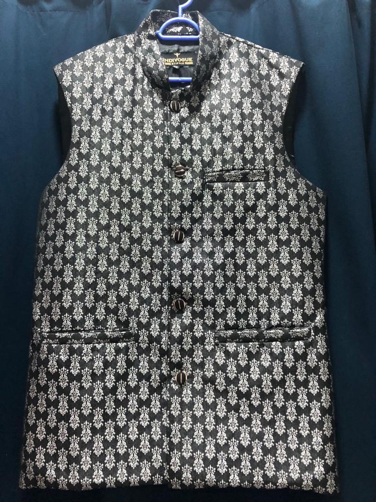 Men S Vest Indian Traditional Wear Men S Fashion Clothes Outerwear On Carousell Alibaba.com offers 1,103 india vests products. carousell