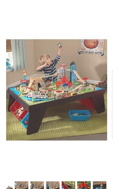 kidkraft aero city train set & table