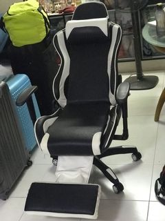 (Category: ) located in . Submitted by sellermaster86 (Listing ID 1026453158, Image 1). Description: .