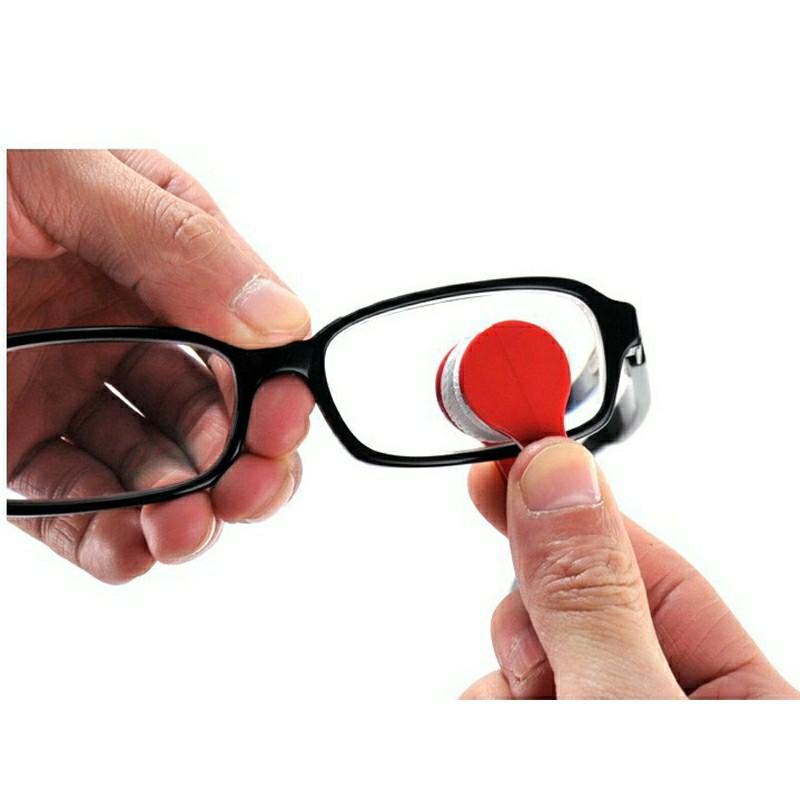 Portable mini eyeglass cleaner (Category: Everything Else Others) located in Las Pinas. Submitted by k.circle (Listing ID 1026361126, Image 2). Description: Description: Ultra-fine fiber, super clean power. Small Glasses Cleaner, easy to carry and use. Made of soft microfibre, will not hurt your glasses. Portable and can be reused. You can put it in your bag or pocket and use it whenever wherever you need it. Mini Sun glasses Eyeglass Microfiber 