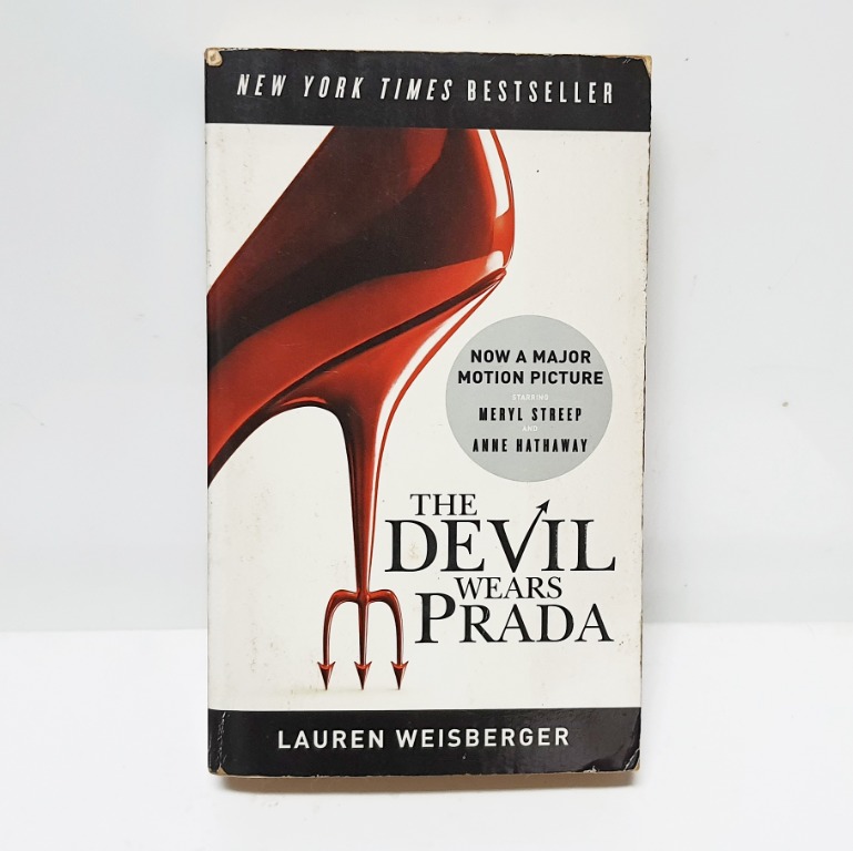 Pre❤] The Devil Wears Prada by Lauren Weisberger, Hobbies & Toys, Books &  Magazines, Storybooks on Carousell