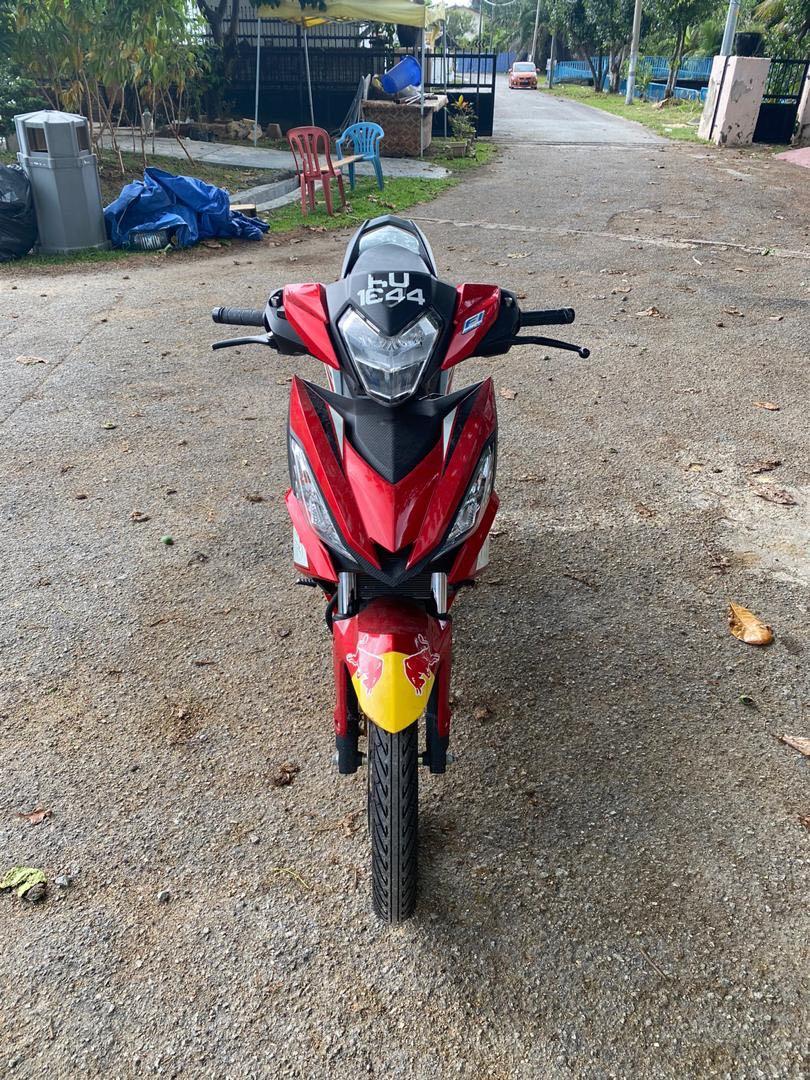 Rs150r spec 62, Motorbikes on Carousell