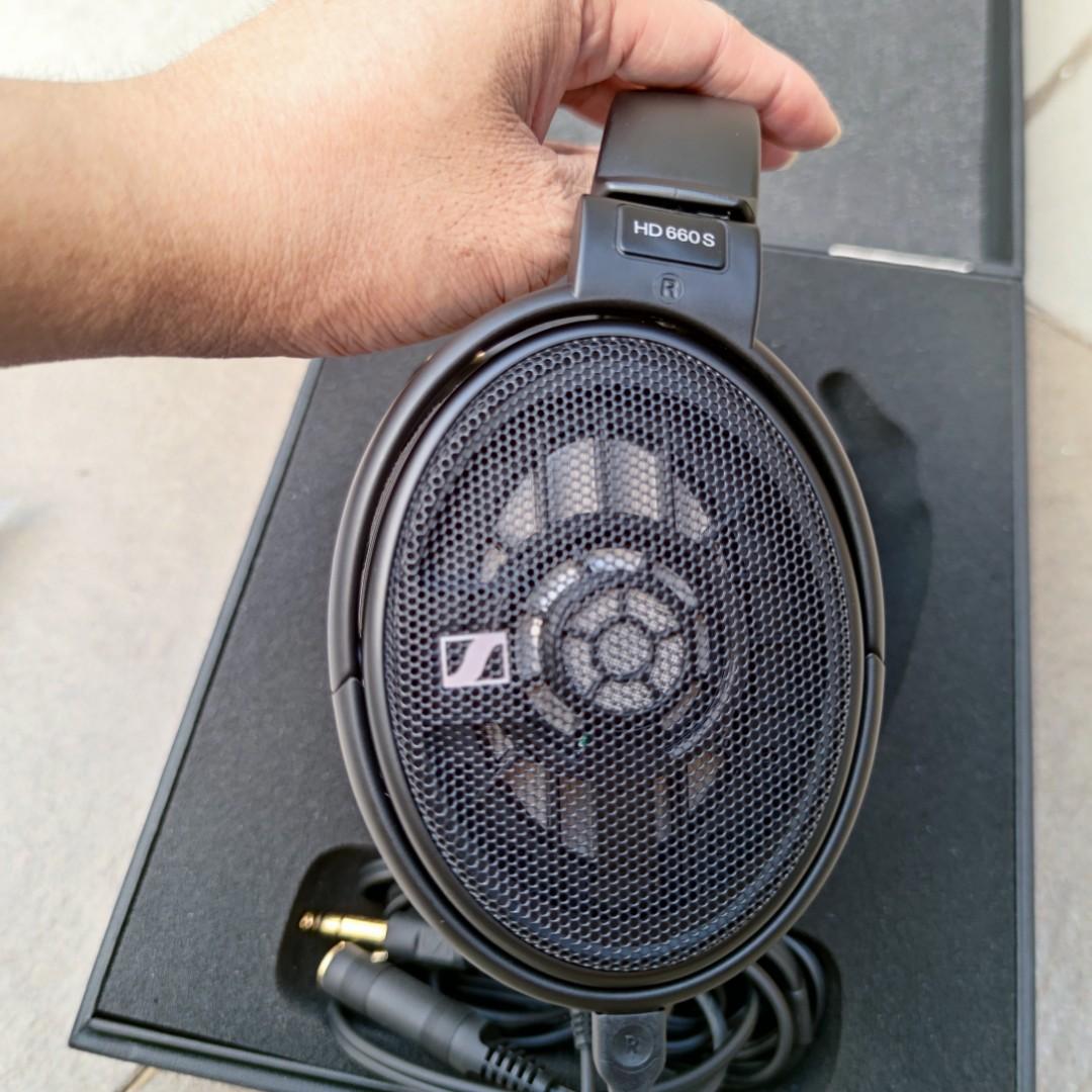 Sennheiser HD660S Headphone, Audio, Headphones & Headsets on Carousell