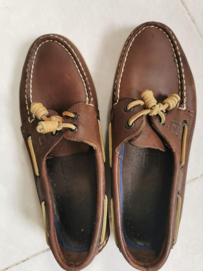 sperry boat shoes price