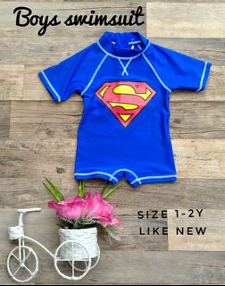 (Category: ) located in . Submitted by deqyah.wardrobe (Listing ID 1026375373, Image 1). Description: .