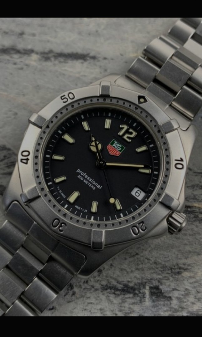 Heuer professional 200m discount