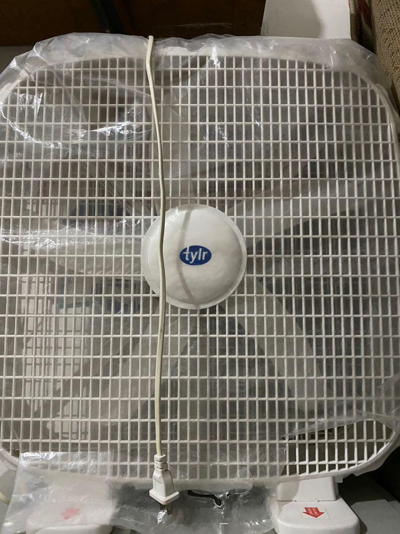 Tylr electric fan, Furniture & Home Living, Lighting & Fans, Fans on