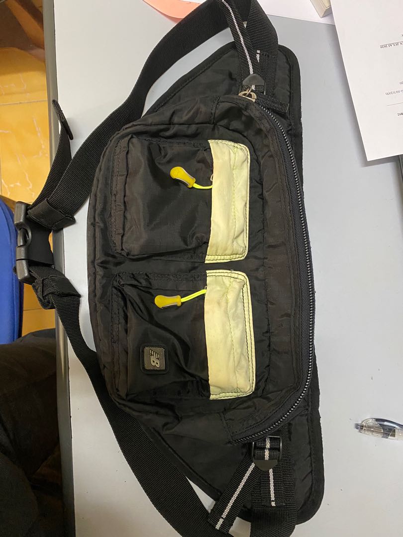 waist bag new balance