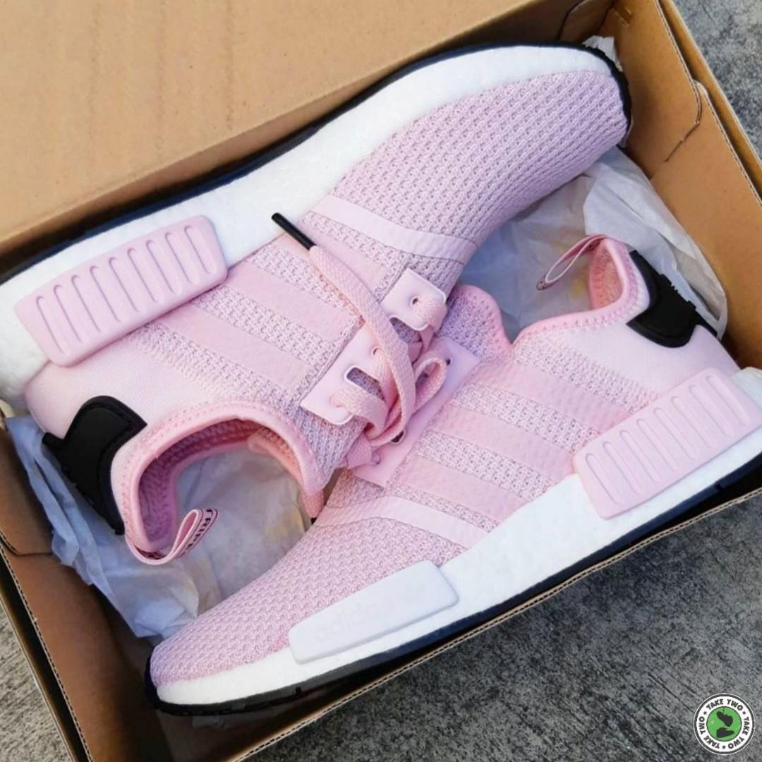 adidas nmd r1 light pink