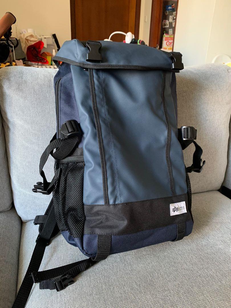 Alpha industries hotsell backpack review