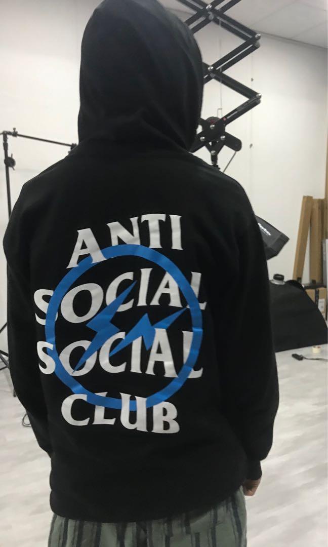 お得な特別割引価格） Sサイズ FRAGMENT ASSC パーカー パーカー ...