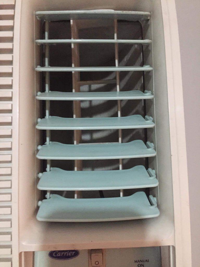 Carrier Window Type Aircon, TV & Home Appliances, Air Conditioning and