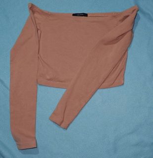 (Category: ) located in . Submitted by _fransesh (Listing ID 1026681572, Image 1). Description: .