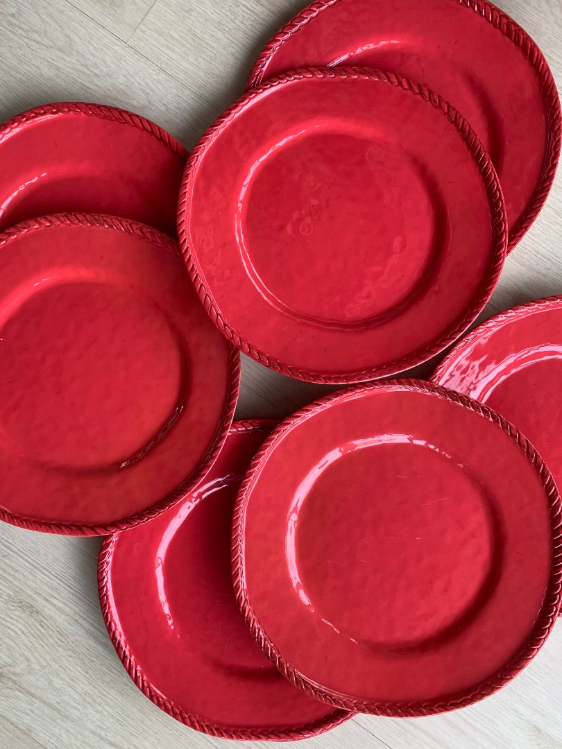 Giant red plates Set of 8 960, Furniture & Home Living, Kitchenware & Tableware, Dinnerware